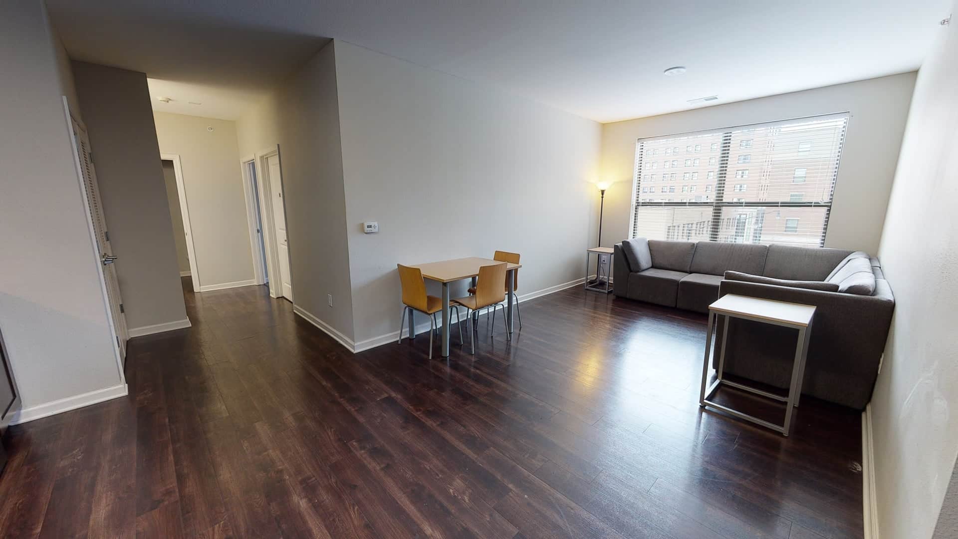 500 Wabash 4 Bed Apartment